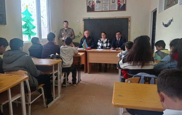 FHN silsilə maarifləndirmə tədbirləri keçirib