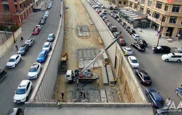 Bakıda yeni avtomobil yolunun tikintisi davam etdirilir