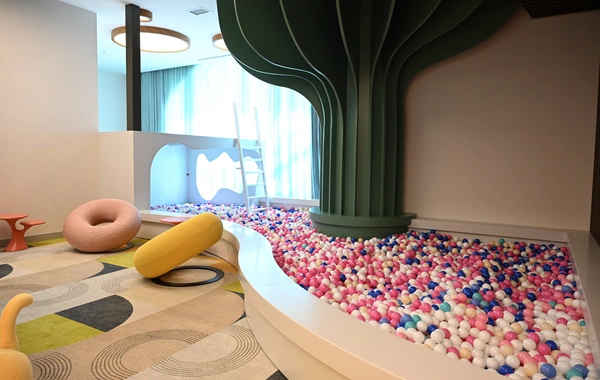 На берегу озера Иссык-Куль состоялось открытие отеля Baku Resort & Spa