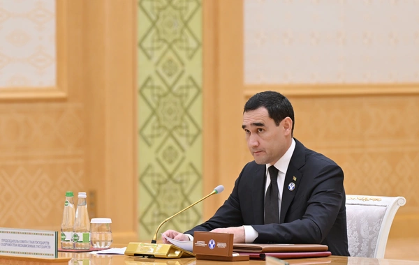 İlham Əliyev MDB Dövlət Başçıları Şurasının məhdud tərkibdə iclasında iştirak edib