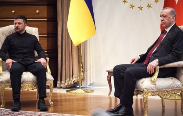 Zelenski Ukrayna üzrə danışıqların Türkiyədə keçirilməsini təklif edib