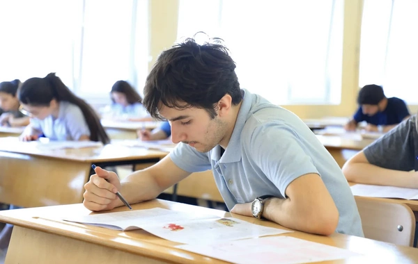Rezidenturaya qəbul imtahanının birinci mərhələsi keçirilib