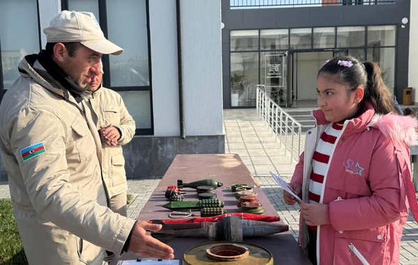 Прибывшим в село Хоровлу семьям вручили ключи от домов