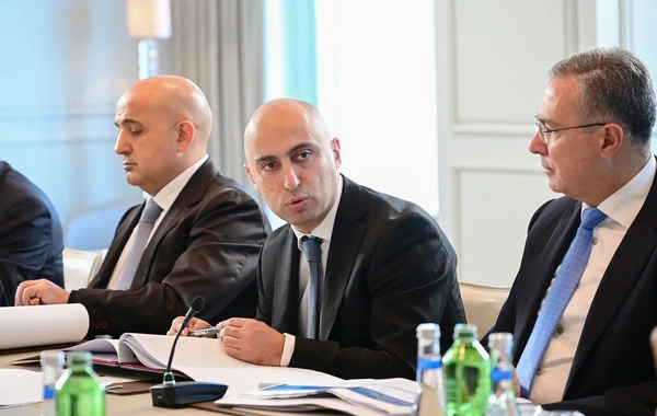 Emin Əmrullayev: Təhsilin rəqəmsallaşdırılması nəzərdə tutulur