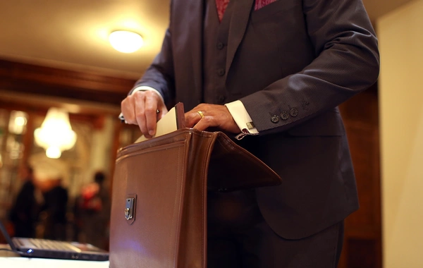 В Азербайджане уволен завсектором образования