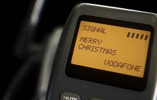 İlk SMS-in göndərilməsindən 33 il ötür