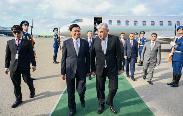 Laos Prezidenti Azərbaycana rəsmi səfərə gəlib
