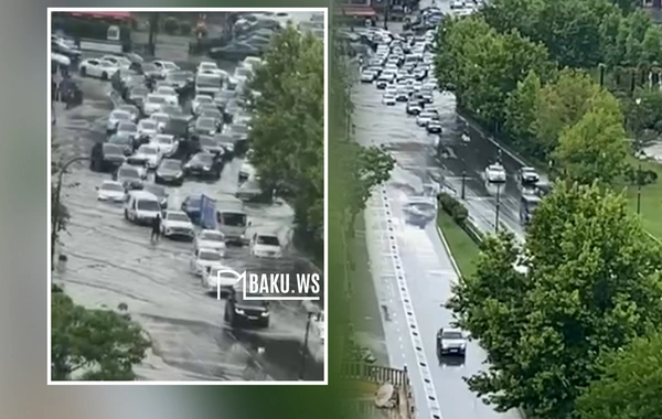 Füzuli küçəsində gölməçə yarandı - Avtomobillər hərəkət etməkdə çətinlik çəkdi