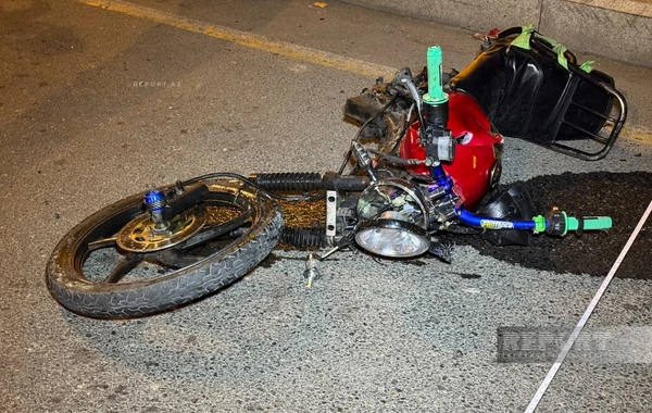 Gəncədə avtomobillə motosiklet toqquşub, ölən var
