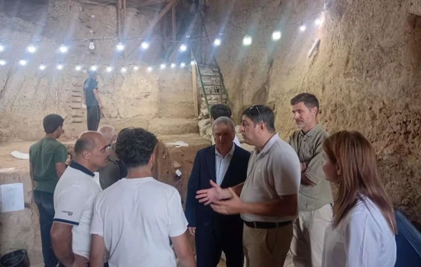 Azıx mağarasının bir neçə girişdən ibarət olduğu müəyyənləşib