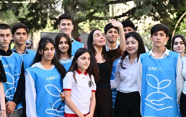 Leyla Əliyevanın iştirakı ilə növbəti abad həyət sakinlərin istifadəsinə verilib