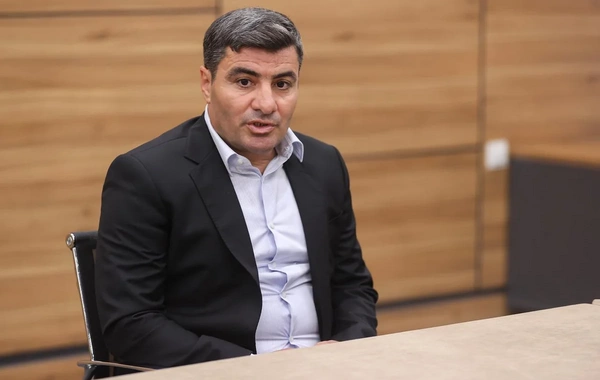 Orxan Məmmədov Avropa çempionatından əvvəl minifubol millisinin üzvləri ilə görüşüb
