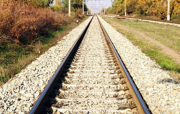 Yeni Suraxanı-Hövsan dəmiryol xətti bərpa ediləcək, layihələndirmə işlərinin 30 %-i yekunlaşıb