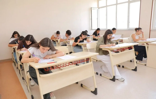 II və III ixtisas qrupları üzrə qəbul imtahanı keçirilib