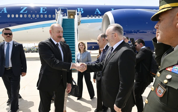 İlham Əliyev Türkiyəyə işgüzar səfərə gedib - FOTO