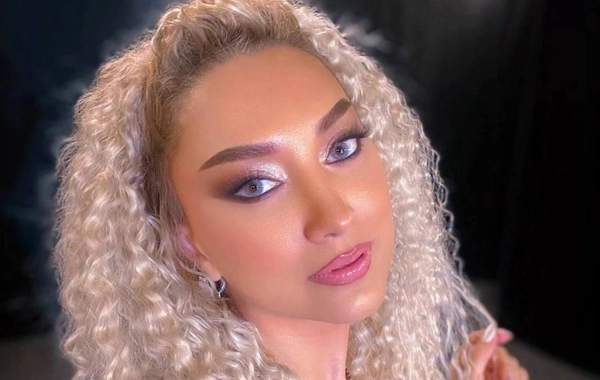 Azərbaycanlı müğənni: Gözlərimi içərisindən kəsib əməliyyat ediblər