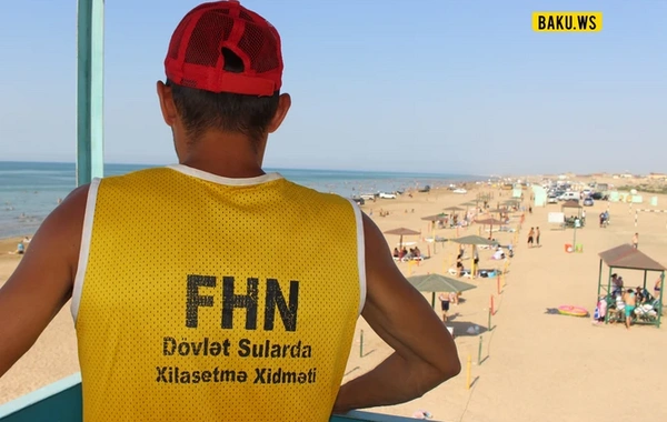 Novxanıda dənizdə iki nəfər batıb