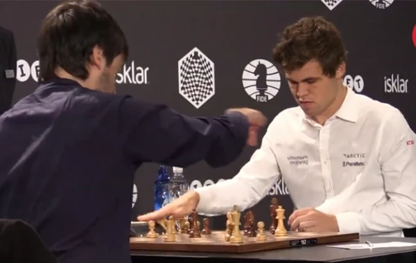 Теймур Раджабов преподал урок чемпиону мира по шахматам (видео)