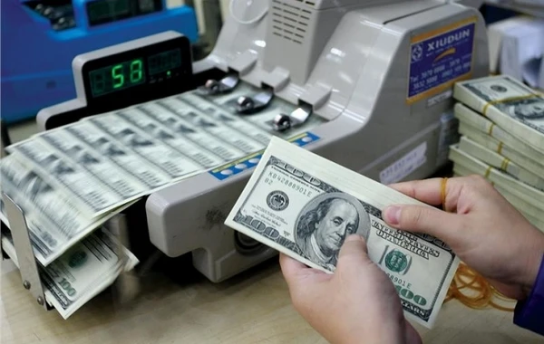 Azərbaycanda dollar bahalaşmaqda davam edir