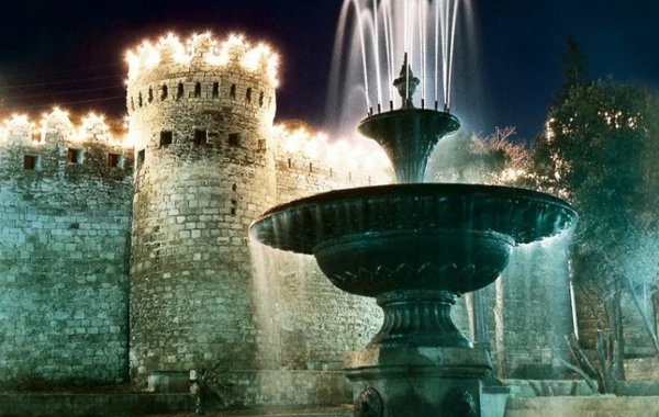 Bakının 12 əfsanəvi parkı - FOTO