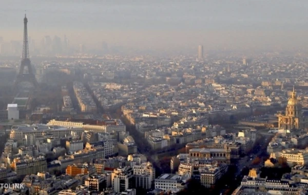 Parisdə bu səbəbə görə ictimai nəqliyyat pulsuz oldu