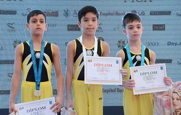 Əli Xəlilov hamıdan güclüdür - FOTO