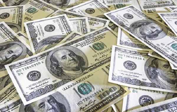 Tramp QƏRAR VERDİ: Dollar ucuzlaşdı
