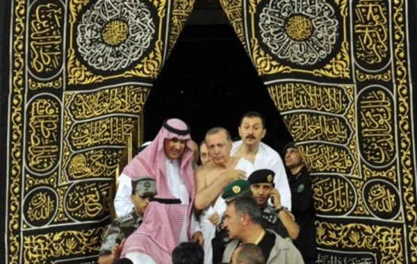Ərdoğan ümrə ziyarətində - FOTO