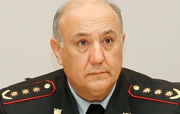 Vaqif Əsədov: Onsuz da polis etiraz etsə də, sürücü onu videoya çəkir