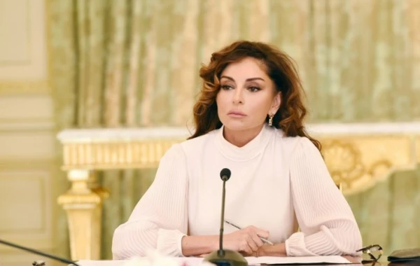 Mehriban Əliyeva Memarlar İttifaqının fəxri üzvü seçilib