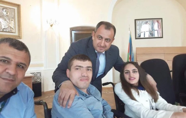 Adil Əliyev hər kəsi kitab təqdimatına dəvət etdi
