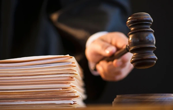 Bakıda qadını qonaq çağırıb təcavüz edən avtobus sürücüləri həbs olundu