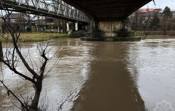 Lənkərançayda suyun səviyyəsi artıb - qabaqlayıcı tədbirlər görülür