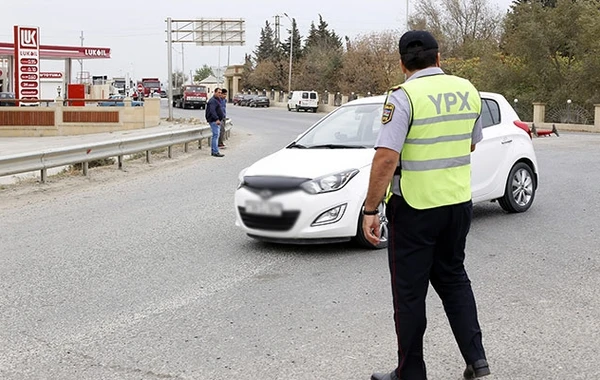 Yol polisi 50-dən çox sürücünü cərimələdi