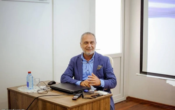 Azər Qərib "Altes Group" şirkətindən 1 milyon manat tələb edir: Pulu qəpiyinə qədə paylayacam