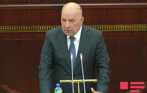 Elman Rüstəmov: "Hökumətin başlıca qayğısı inflyasiya və qiymət sabitliyi olmalıdır"