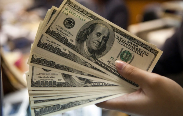 Dollar həftəyə bu məzənnə ilə başlayır
