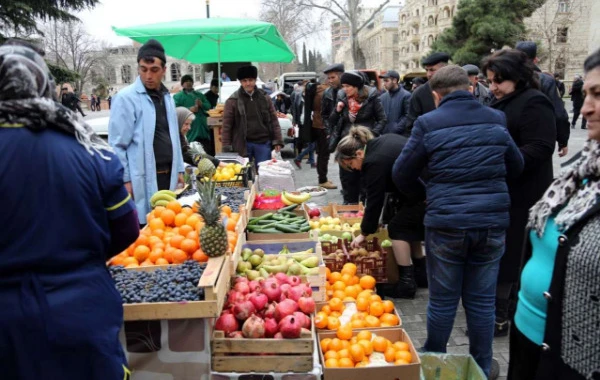 Yeni ildə Bakının ən ucuz bazarları - VİDEO