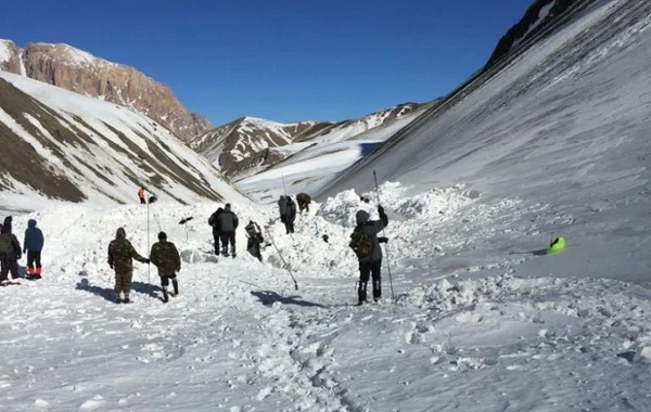 Baş Prokurorluq və FHN alpinistlərlə bağlı birgə məlumat yaydı