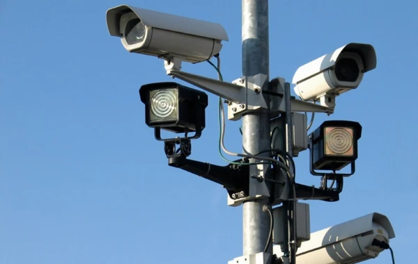 Sürücülərin diqqətinə — Yollarda 421 yeni radar quraşdırılıb