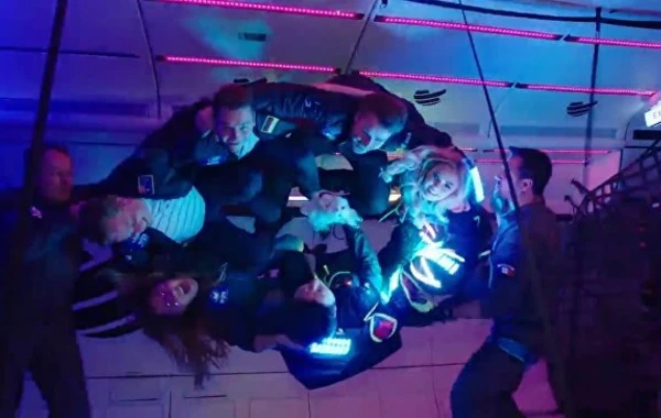 Первая в мире клубная вечеринка в невесомости (видео)