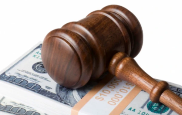 6 bankın əmlakı hərraca çıxarılır