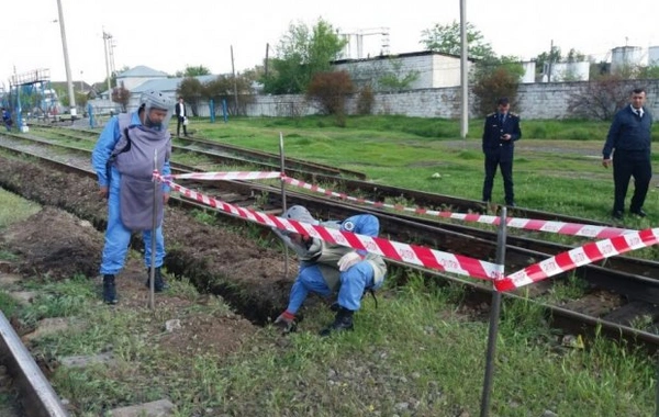 Ucarda dəmiryolunun yaxınlığında mina tapıldı