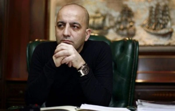 Mübariz Mənsimov milyardlarını itirir