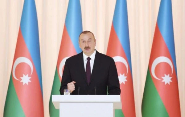 İlham Əliyev: “AXC-Müsavat hakimiyyəti dövrü tariximizdə qara ləkədir...”
