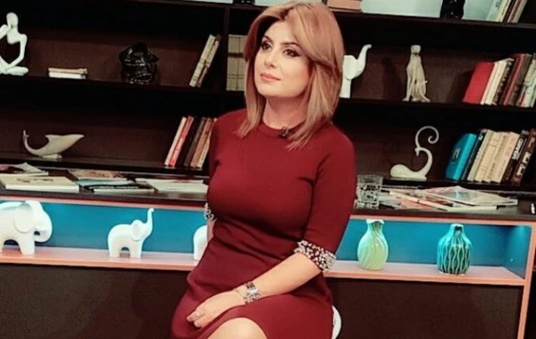 Rövşanə: "Sən bütün təhqirlərin qarşısında dimdik, ayaq üstə durmağı bacardın" - VİDEO
