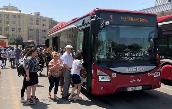 Avtobuslardan ödənişsiz istifadə nə vaxta qədər davam edəcək? - RƏSMİ AÇIQLAMA