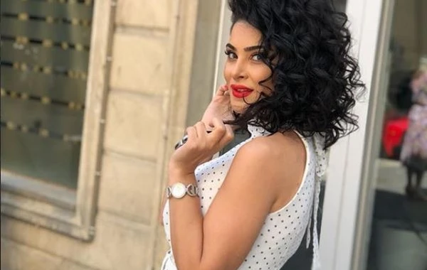 Rahidə Baxışın 20 il əvvəlki görüntüsü üzə çıxdı - FOTO