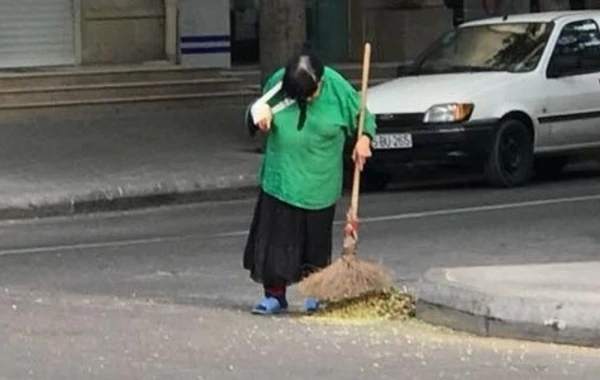 Dövlət qurumu qolu sınıq süpürgəçi ilə bağlı hərəkətə keçdi – RƏSMİ AÇIQLAMA