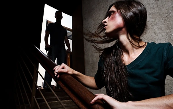 Ərini bıçaqlayıb həbsə düşən 4 uşaq anası faciəvi şəkildə öldü - DƏHŞƏTLİ AİLƏ HEKAYƏSİ